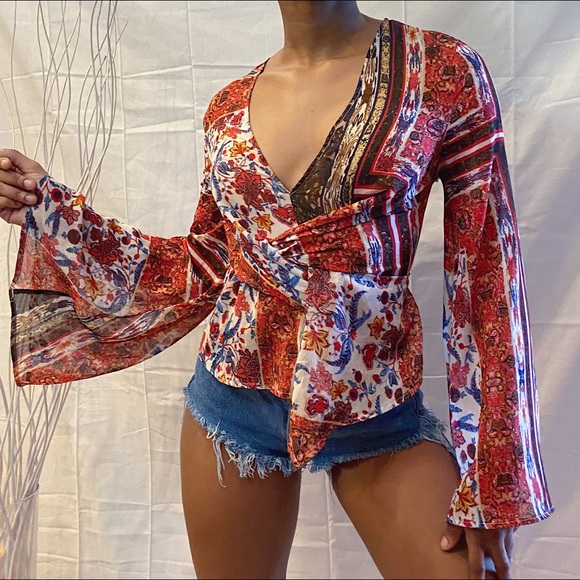 Funky Blouse - Picture 1 of 4